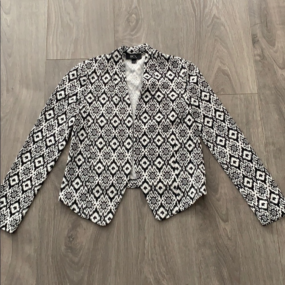 Black & white patterned blazer